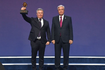 Фотография к новости: «Алтын сапа» және «Парыз» сыйлығының гран-при иегерлері анықталды