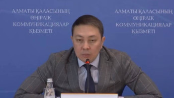 Фотография к новости: Алматыда граффити қабырғаға 80 суретшінің композициясы салынды