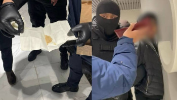 Фотография к новости: Астаналық тұрғыннан 38 млн теңгеге жуық қаржыны қорқытып алған күдіктілер ұсталды