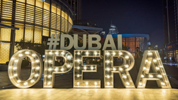 Фотография к новости: Шөл даладағы жаңа жылдық ертегі: «Астана Опера» алғаш рет Дубайда өнер көрсетуде