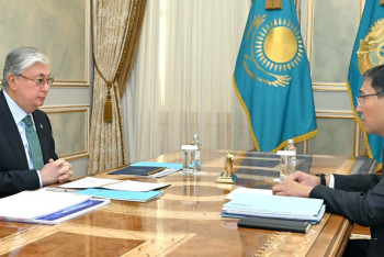 Фотография к новости: Алматы қаласының әкімі Ерболат Досаев  Президентке есеп берді