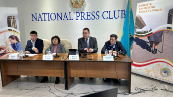 Фотография к новости: Алматыда осал топ өкілдеріне 517 млн теңгеге грант берілді