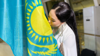 Фотография к новости: Қарақат Әбілдина өзге ұлтқа тұрмысқа шығуға қатысты ойын айтты