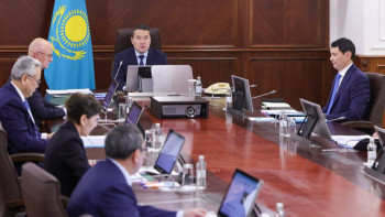 Фотография к новости: Қоқыс мәселесін шеше алмаған облыс әкімдеріне қатаң сөгіс жарияланды