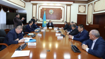 Фотография к новости: Адай жылқысы Қазақстанның ұлттық брендіне айналуы тиіс - Ноғаев