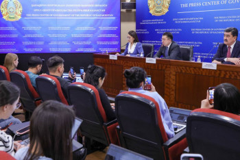 Фотография к новости: "ҚТЖ" мен "Оператор РОП"-та Әлия Назарбаеваның үлесі бар ма? – министрлер жауап берді