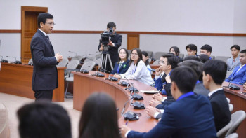 Фотография к новости: Мерейтой болса, классик болып кеткен ағаларымыздың кітабы шығады - Аймағамбетов