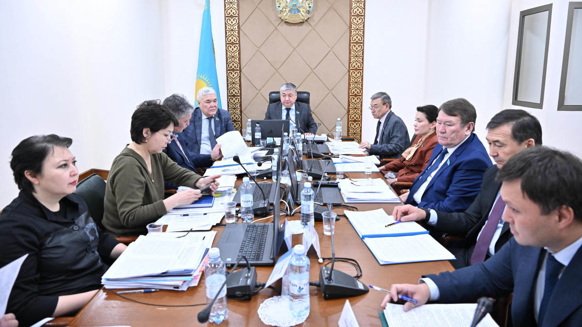  Сенаттың баспасөз қызметі