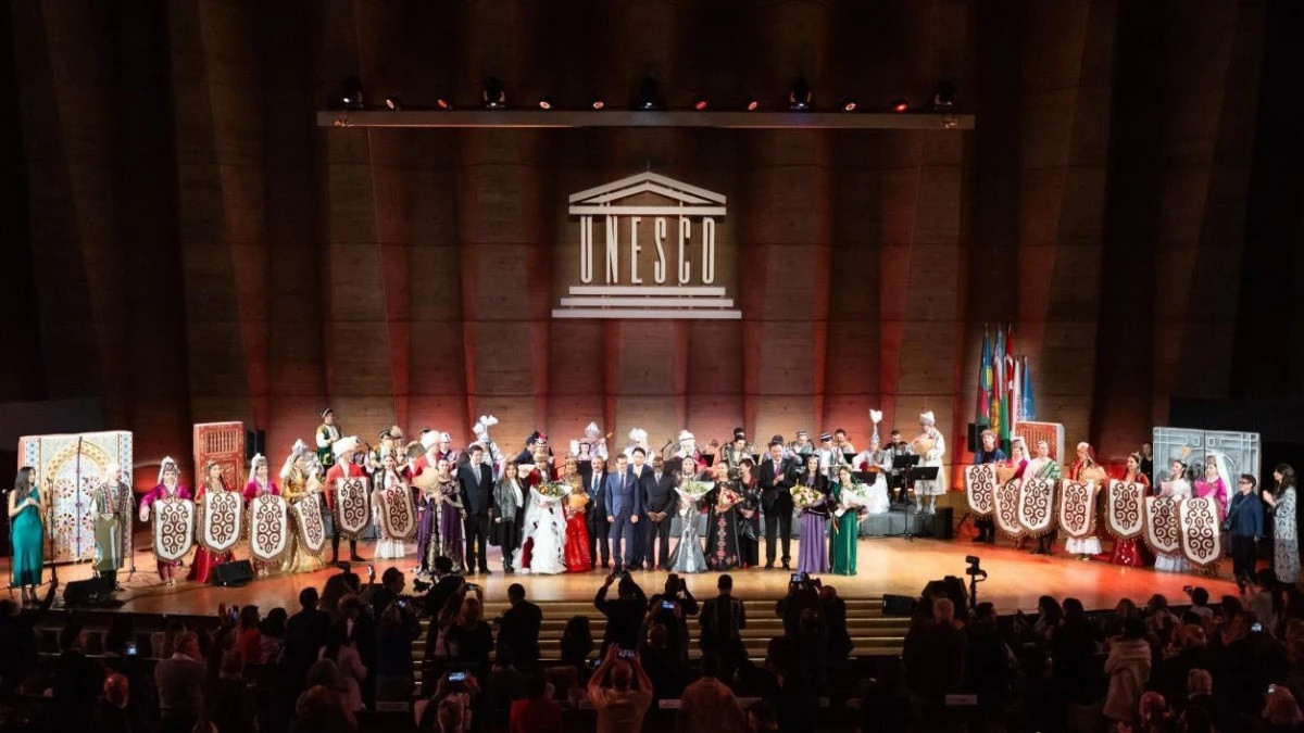 Қазақстандықтар ЮНЕСКО-да өткен концертте өнер көрсетті