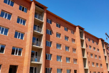 Фотография к новости: Қарағанды облысында биыл 900-ге жуық отбасы баспана алды