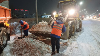 Фотография к новости: Астанадан 50 мың текше метр қар шығарылды