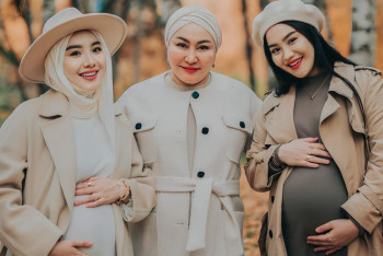 Фотография к новости: "Бір уақытта бала сүйсек екен": Төреғалидің екі қарындасы балалы болды