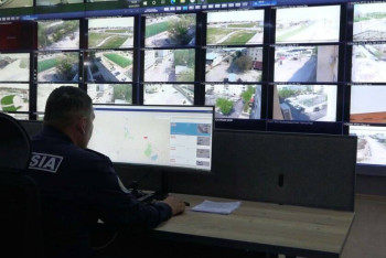 Фотография к новости: Түркістанда 27 млн теңге берешегі бар жүргізушінің көлігі айыптұраққа қойылды