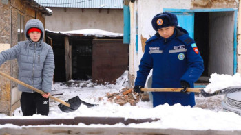 Фотография к новости: Астанада жағдайы төмен отбасылардың үйлеріне өртке қарсы датчик орнатылды