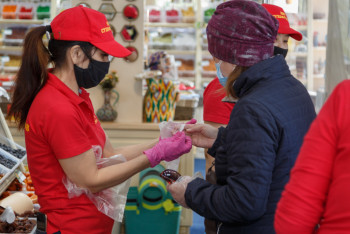 Фотография к новости: Қазақстанда 730 мың адам сауда-саттықпен айналысады