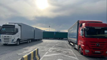 Фотография к новости: Ел аумағынан шығатын жүк автокөліктері үшін электронды кезек жүйесіне өзгерістер енді