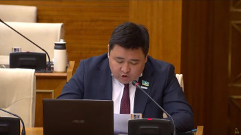 Фотография к новости: Үйсіз-күйсіз жүрген азаматтар ең болмағанда дұрыс көлік мінгісі келеді – депутат