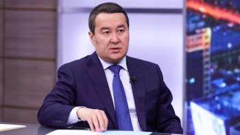 Фотография к новости: Көлік саласы Қазақстан экономикасы үшін жаңа өсу нүктесі болады – Смайылов