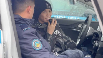 Фотография к новости: Шымкент полицейлері балалар үйінің тәрбиеленушісінің арманын орындады