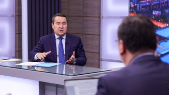 Фотография к новости: Смайылов: Қиын жағдайда шаруалар қолдаусыз қалған жоқ