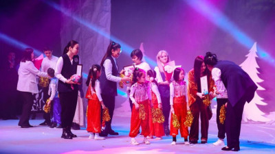 Астанада ерекше балаларға арналған жаңажылдық концерт өтті