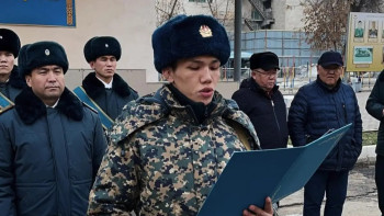 Фотография к новости: Боксшы Санжар Тәшкенбай әскери ант берді