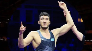 Фотография к новости: Ризабек Айтмұхан жылдың қорытынды рейтингінде көш бастады