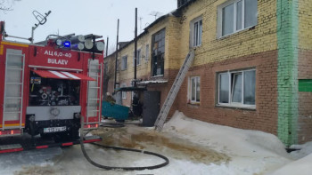 Фотография к новости: СҚО-да өрт сөндірушілер өрттен 13 адамды құтқарды