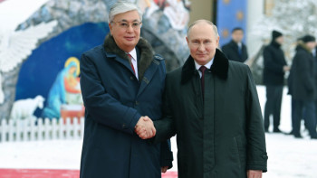 Фотография к новости: Путин – сөзімен де, ісімен де жаһандық ахуал­ға ықпал ететін тұлға – Тоқаев