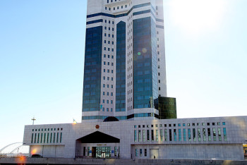 Фотография к новости: Үкіметтің өнімді жұмыс істеуі үшін мүмкіндіктері жеткілікті - депутат