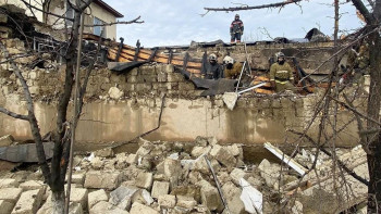 Фотография к новости: Атырауда тұрғын үйде газ жарылып, 5 адам күйіп қалды