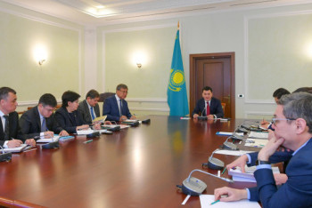 Фотография к новости: Қарин қоғамдық келісімді нығайтуға қатысты тапсырма берді
