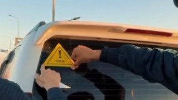 Фотография к новости: Газбен жүретін көліктердің иелеріне ескерту жасалып жатыр