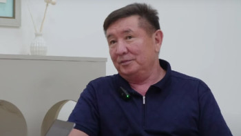 Фотография к новости: Бекжан Тұрыс Асқар Наймантаев туралы көпшілікті толғандырған жазба қалдырды