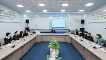 Фотография к новости: Іскер әйелдер Абай облысының дамуын талқылады