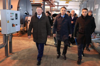 Фотография к новости: Құмар Ақсақалов Қостанай қаласының жылу жүйелерін аралады