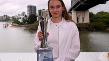 Фотография к новости: Рыбакина қазақстандық жанкүйерлеріне: Хаттарыңызды оқып қуанамын