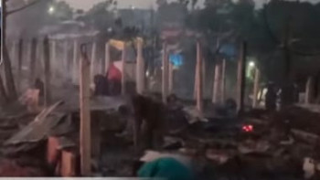 Фотография к новости: Бангладеште босқындар лагері өртенді