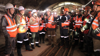 Фотография к новости: Мәжілісмендер мен кеншілер әлеуметтік мәселелерді талқылады
