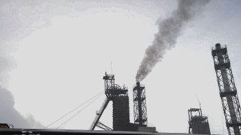 Фотография к новости: Былтыр басталған "Қазақстан" шахтасындағы өрт әлі өшпеген