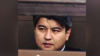 Фотография к новости: Әйелін өлтірді деп күдікке ілінген Қуандық Бишімбаевтің қамауда ұстау мерзімі ұзартылды