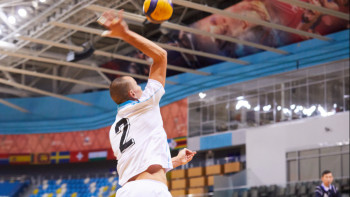 Фотография к новости: "Волейболшылар" қартайған: Министрліктің сыны орынды ма?