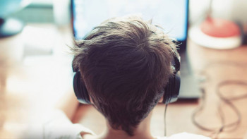 Фотография к новости: Балаларды интернеттегі жағымсыз контенттен қалай қорғаймыз