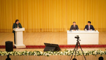 Фотография к новости: Ғани Бейсембаев ведомстволық ұйымдардың ұжымдарымен кездесті