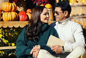 Әнші Жазира Байырбекова кеудесі ашық қызды ұзатқанына қатысты пікір білдірді