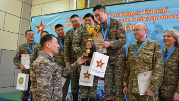 Фотография к новости: Әскерилер арасында үстел теннисінен іріктеу турнирі өтті