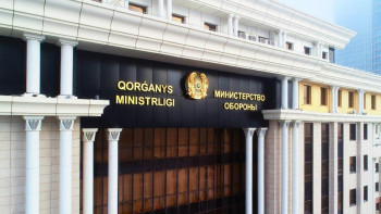 Фотография к новости: Қорғаныс министрінің бірінші орынбасары тағайындалды