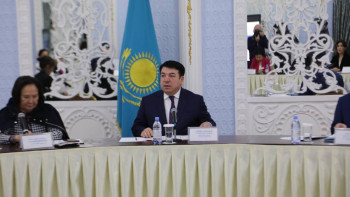 Фотография к новости: Елімізде үздіксіз инклюзивті білім берудің ұлттық орталығы құрылады - Бейсембаев