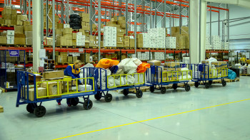 Фотография к новости: Қазақстандықтар интернет арқылы қандай тауарларды жиі сатып алады? Министр жауап берді