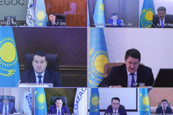 Фотография к новости: Смайыловтың төрағалығымен энергетикалық кеңес отырысы өтті